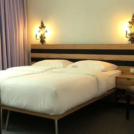 Hotel Aspire Victory 3*