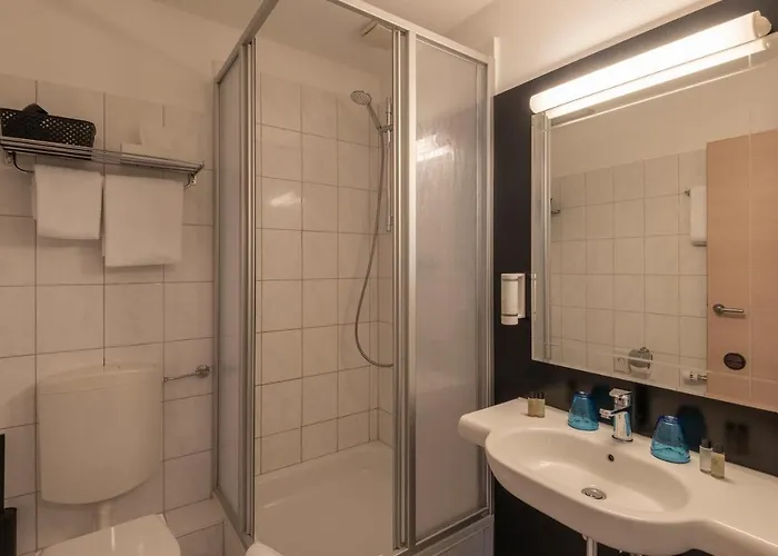 Aspire Victory 3* 다름슈타트