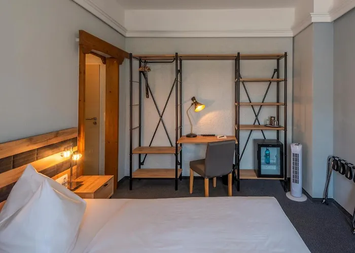 Aspire Victory 3* 다름슈타트